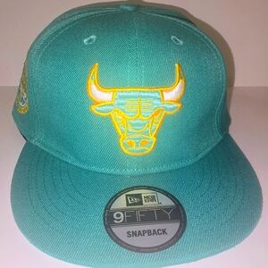 Teal/Yellow Chicago Bulls Snapback Hat NEW